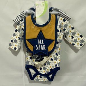 Baby Gear ❤️ White & Gray Romper Size 3-6 Months (New with Tag)